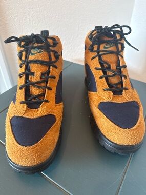 Nike ACG Waterproof Suede Hiking Boots Brown/Navy Men’s Size 10 Trail Outdoor